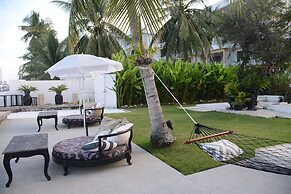 The Hen Hua Hin Private Beach Villa