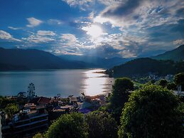 Pokhara Boutique Hotel