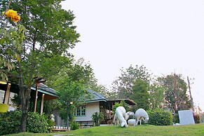 Ban Pasak Resort Suan Phueng