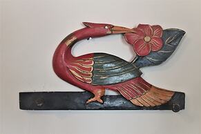 Ranias luxurious Apartment with sea view!