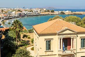 Ranias luxurious Apartment with sea view!