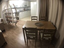 Bursa Larimar Apartments