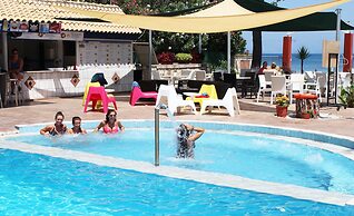 Koulouris Beach Hotel