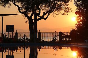 Koulouris Beach Hotel