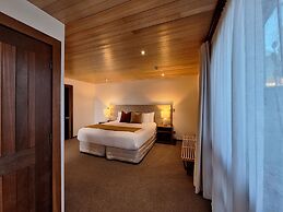 Cabot Lodge