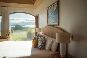 Cabot Lodge