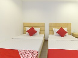Super OYO 530 Dd Hotel