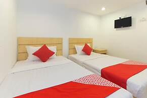 Super OYO 530 Dd Hotel