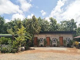 Baan Suan Siri Resort