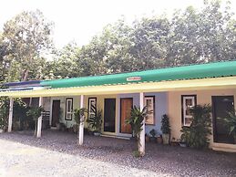 Baan Suan Siri Resort