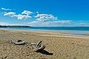 Takapuna Guest House