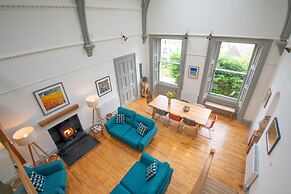 The Five Turrets: Stay in Scotland in Style in a Historic Four-bed Hol