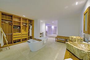 Seasense Boutique Hotel & Spa