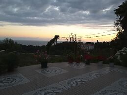 On Sanatornaya Guest House