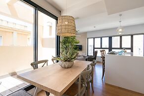 Chezmoihomes Plaza Nueva Penthouse