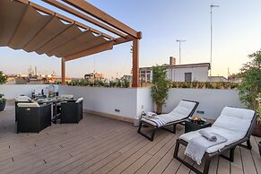 Chezmoihomes Plaza Nueva Penthouse