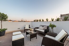 Chezmoihomes Plaza Nueva Penthouse
