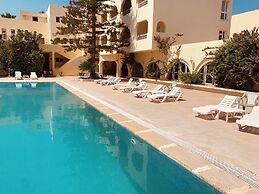 Sol Palmeras Beach - Family Hotel