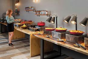 Marriott Dallas Allen Hotel & Convention Center