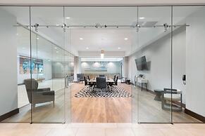 Marriott Dallas Allen Hotel & Convention Center