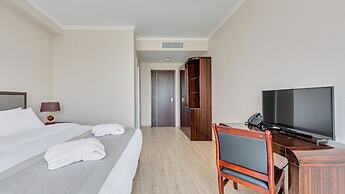 Lisi Hills Hotel