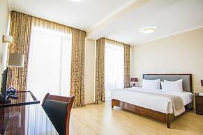 Lisi Hills Hotel