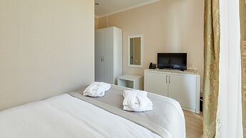 Lisi Hills Hotel