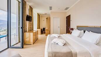 Lisi Hills Hotel