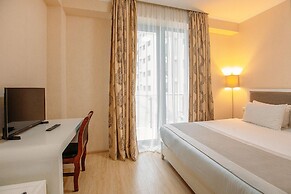 Lisi Hills Hotel