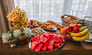 Lisi Hills Hotel