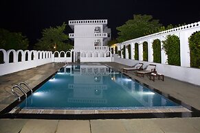 Narayan Niwas Resort