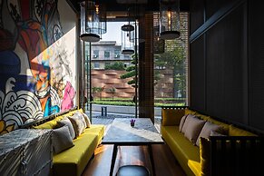 Renaissance Hangzhou Northeast Hotel