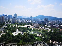 Renaissance Hangzhou Northeast Hotel