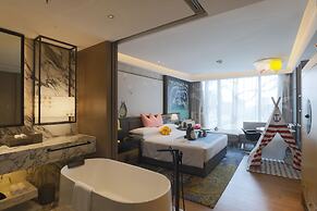 Renaissance Hangzhou Northeast Hotel