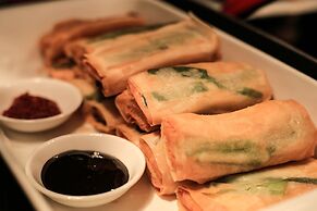 Renaissance Hangzhou Northeast Hotel