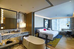 Renaissance Hangzhou Northeast Hotel