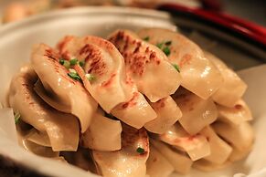 Renaissance Hangzhou Northeast Hotel