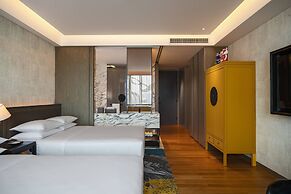 Renaissance Hangzhou Northeast Hotel