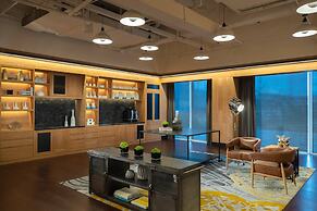 Renaissance Hangzhou Northeast Hotel