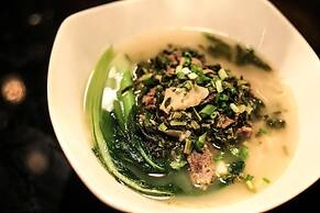 Renaissance Hangzhou Northeast Hotel