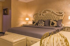 Charro Gates Hotel
