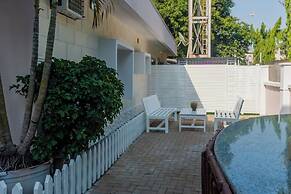 Charro Gates Hotel