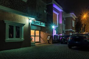 Charro Gates Hotel