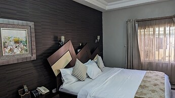 Charro Gates Hotel