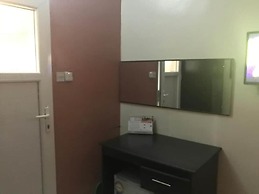 Tripoint Richmond Hotel