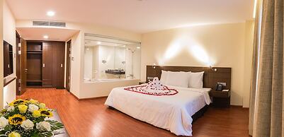 Sai Gon Phu Tho Hotel