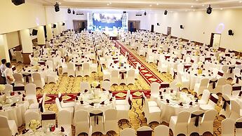 Sai Gon Phu Tho Hotel
