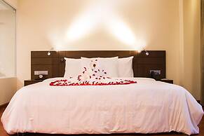 Sai Gon Phu Tho Hotel