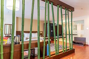 Sai Gon Phu Tho Hotel