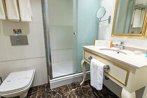 Flora Uzungol Resort Hotel